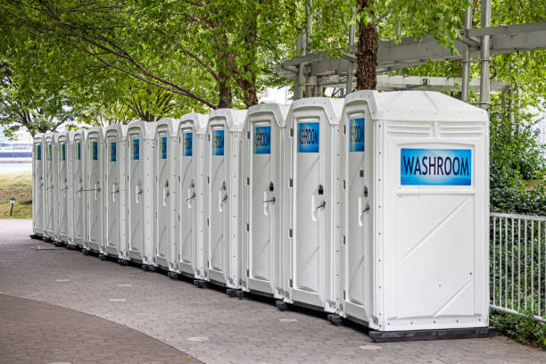 Best Best portable toilet rental  in Doral, FL